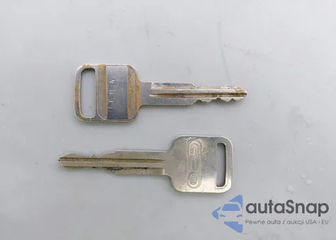 1994 Geo Metro from USA, damaged, VIN 2C1MR6461R6710065